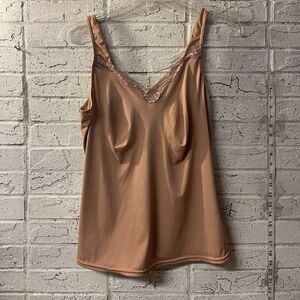 Delta Burke 2X Nude Shapewear Camisole
